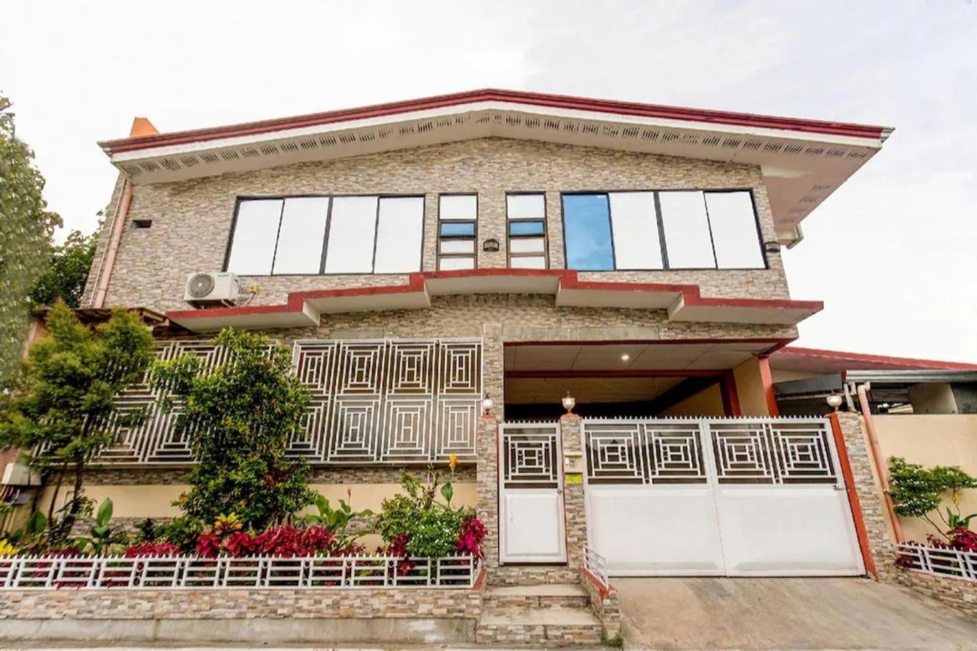 Hotel La Belladoza Near Airport Paranaque City Exterior foto